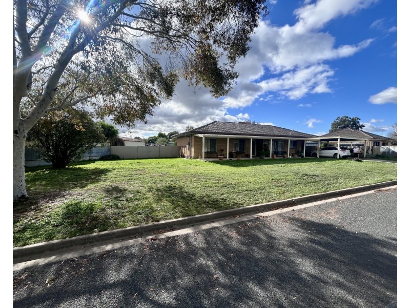 31 Barkly Street, Chiltern VIC 3683