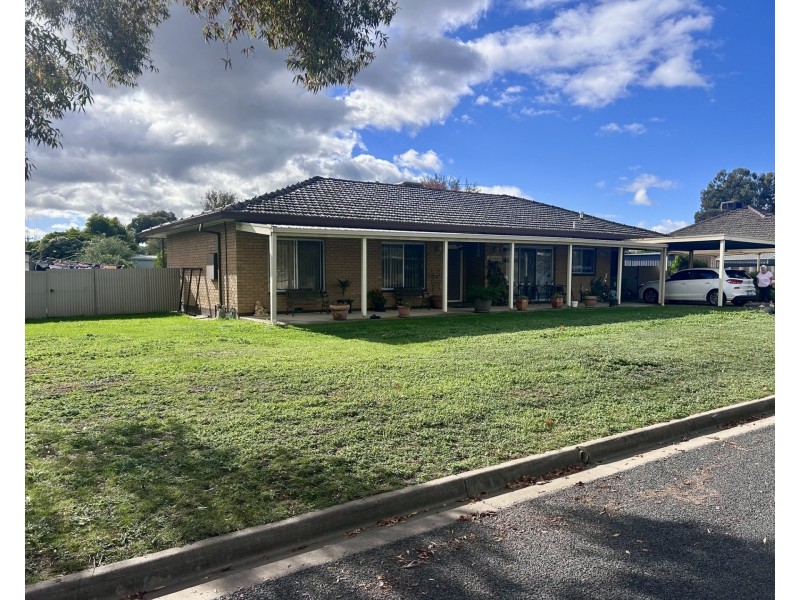 31 Barkly Street, Chiltern VIC 3683