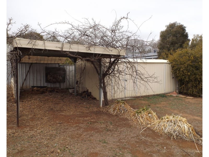36 Short Street, Wellington NSW 2820