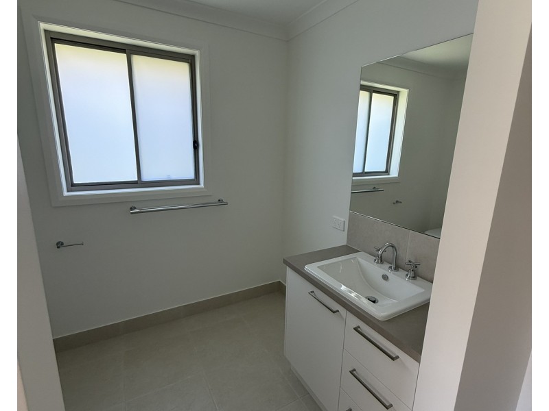 22 Lewis Crescent, Finley NSW 2713