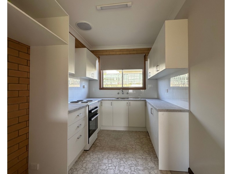 4/18A Schubert Crescent, Wodonga VIC 3690