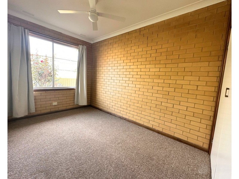 4/18A Schubert Crescent, Wodonga VIC 3690