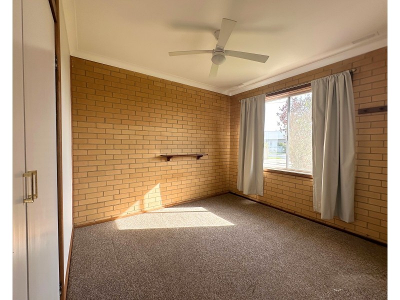 4/18A Schubert Crescent, Wodonga VIC 3690