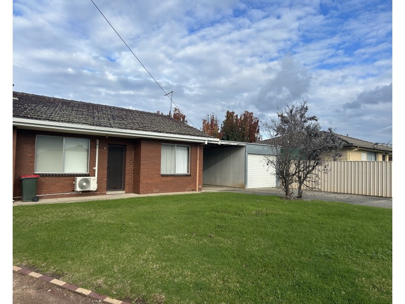 4/18A Schubert Crescent, Wodonga VIC 3690