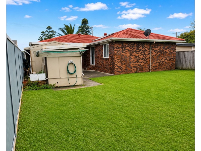 49 Manly Parade, The Entrance North NSW 2261