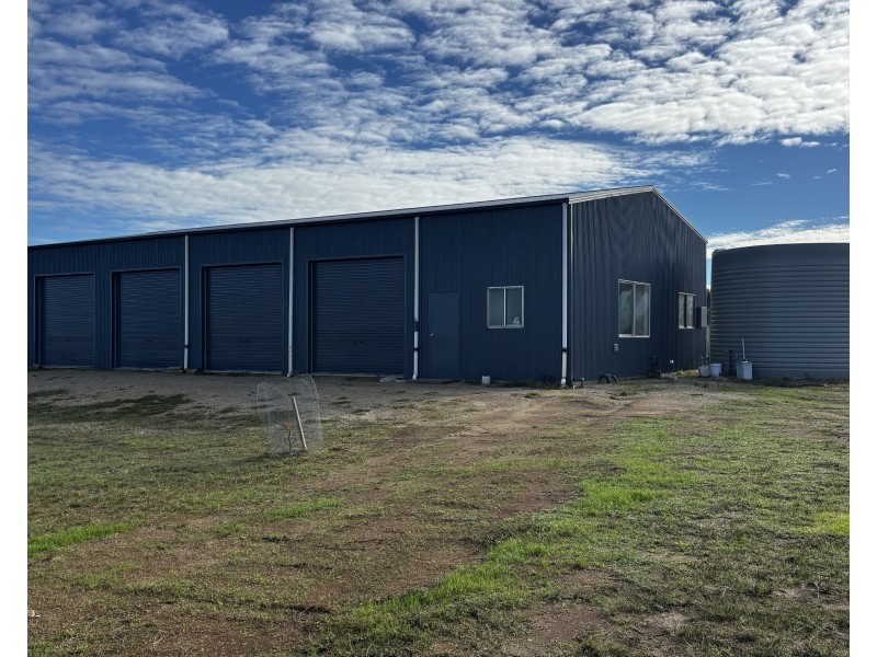 3 Supreme Way, Nemingha NSW 2340
