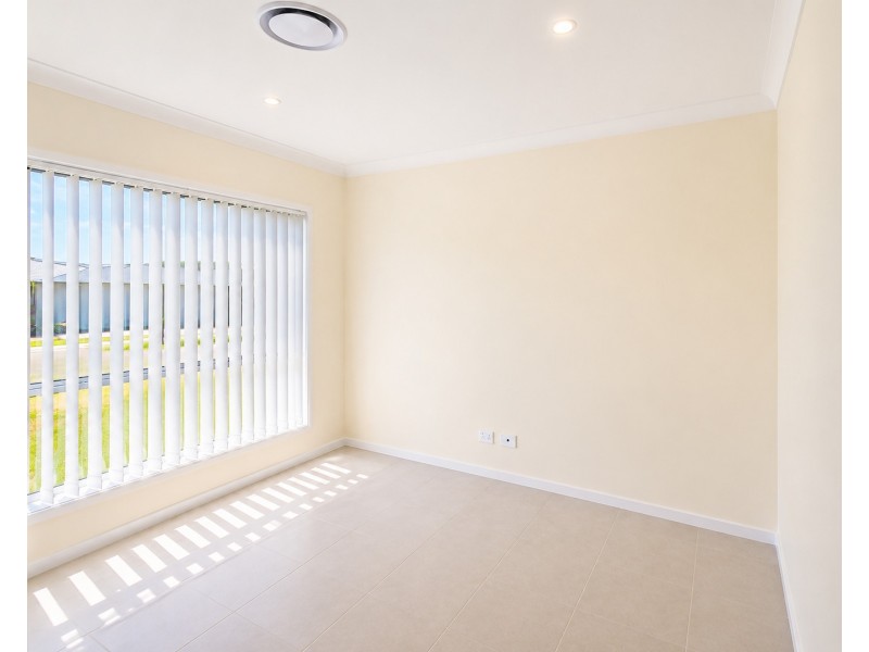 26 Riparian Circuit, Cessnock NSW 2325