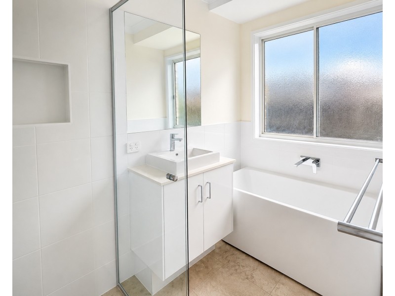 26 Riparian Circuit, Cessnock NSW 2325