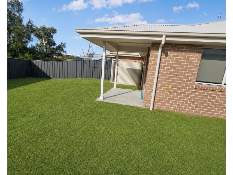 9 Daisy Close, Kootingal NSW 2352
