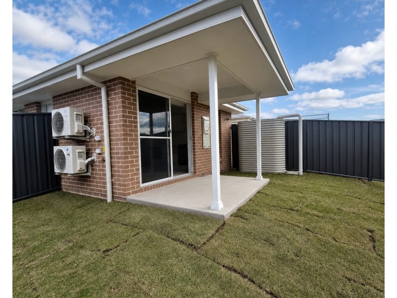 9 Daisy Close, Kootingal NSW 2352