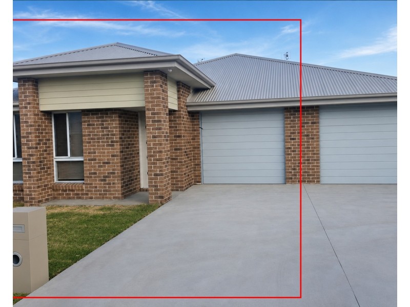 1/21 Cliffdale Place, Kootingal NSW 2352