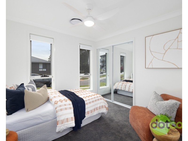 2/12 Aurora Way, Chisholm NSW 2322