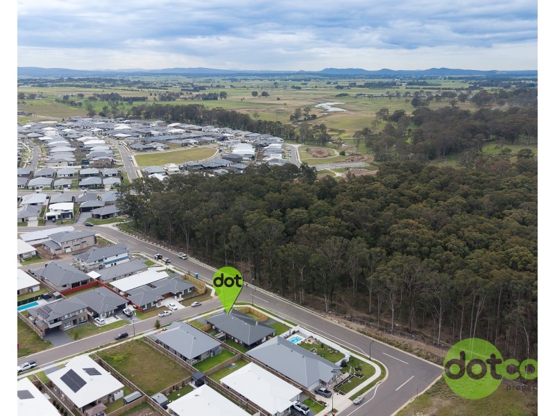 2/12 Aurora Way, Chisholm NSW 2322