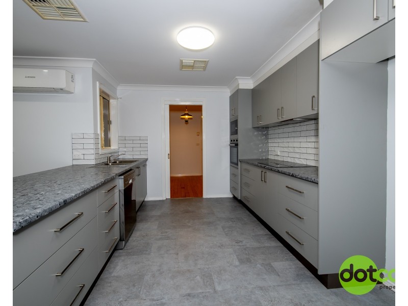 8 Hann Court, Dubbo NSW 2830