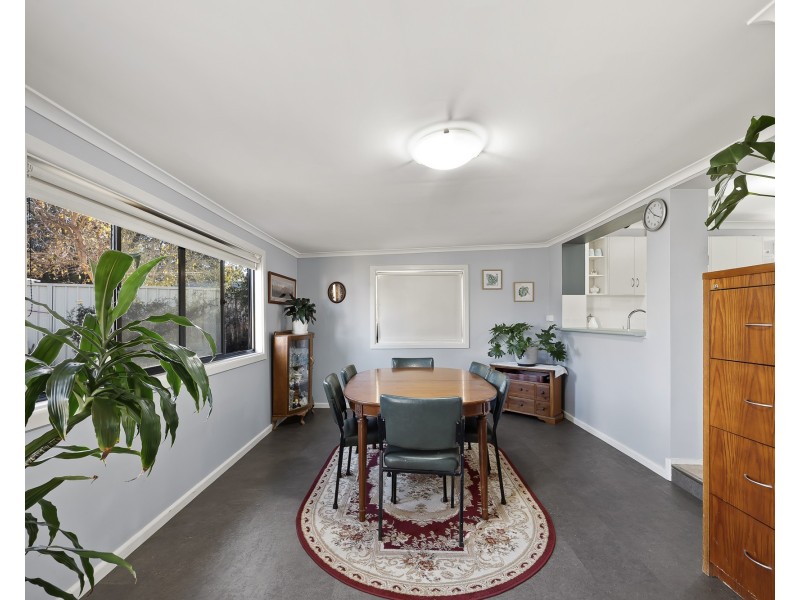 11 Harrier Parade, Tamworth NSW 2340