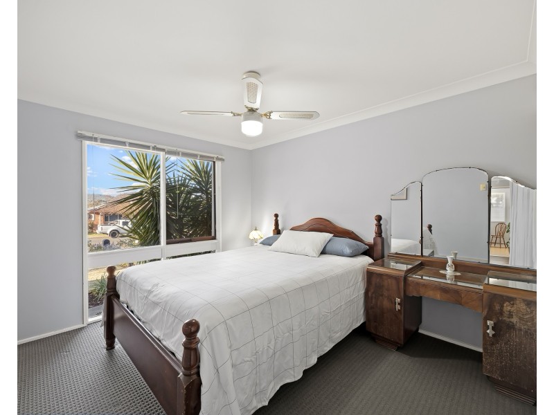11 Harrier Parade, Tamworth NSW 2340