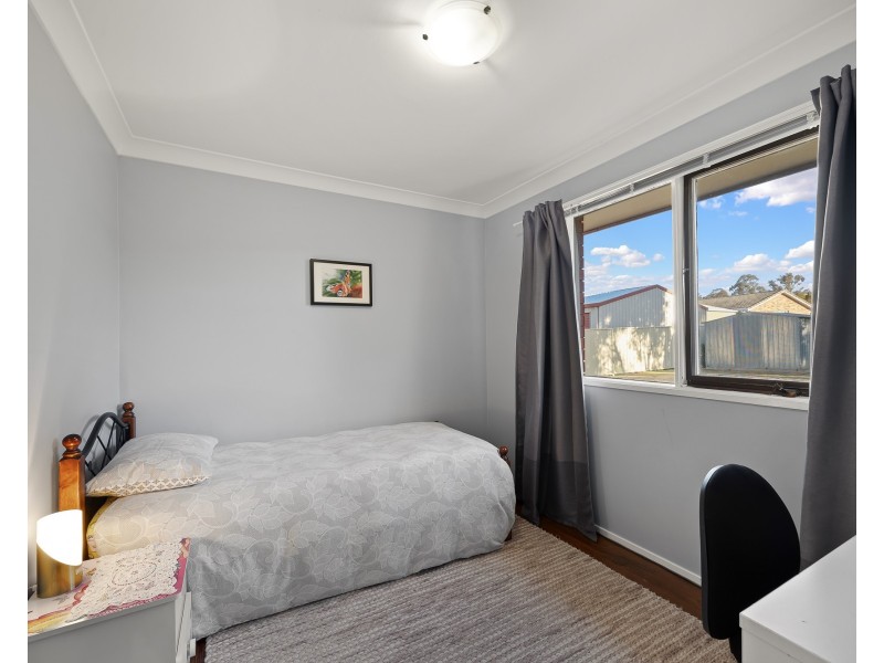 11 Harrier Parade, Tamworth NSW 2340