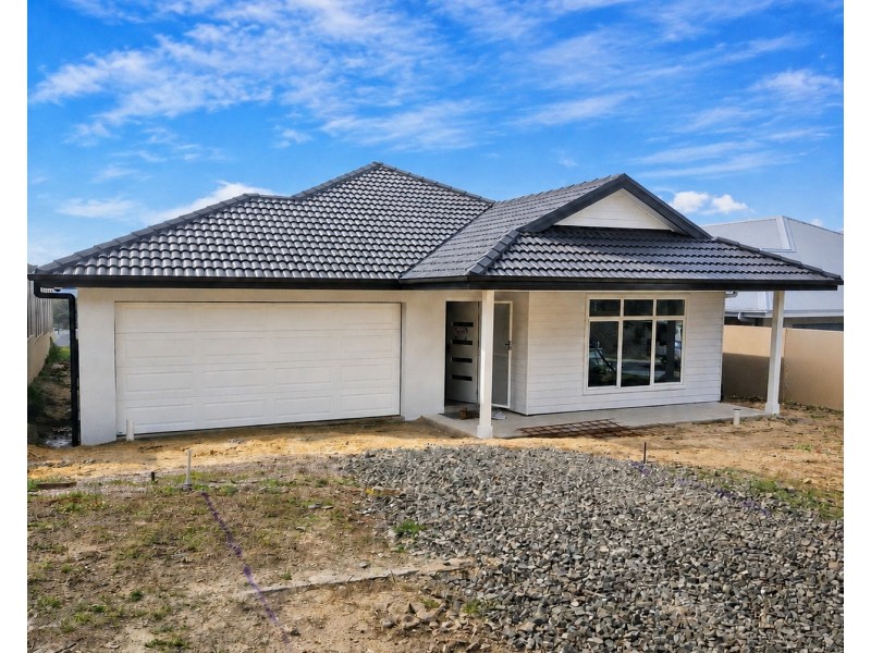 106 Abberton Parkway, North Rothbury NSW 2335