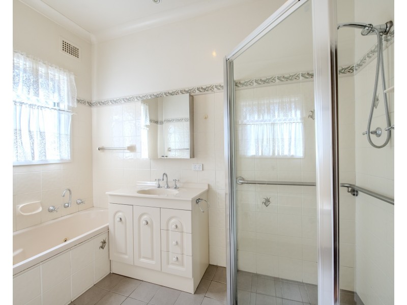 53 Leonard Street, Dubbo NSW 2830