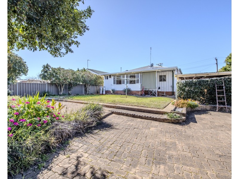 53 Leonard Street, Dubbo NSW 2830
