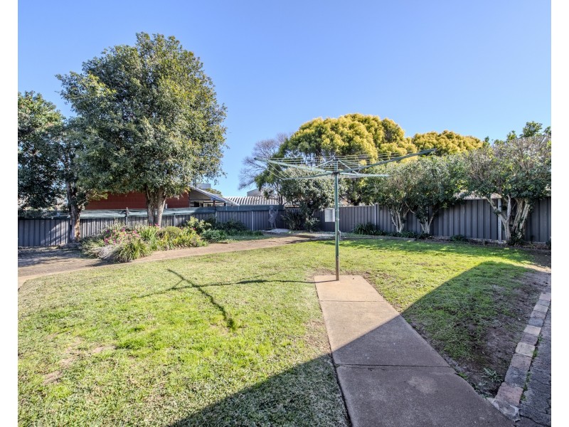 53 Leonard Street, Dubbo NSW 2830