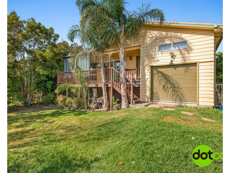 36 Railway Street, Wyee Point NSW 2259