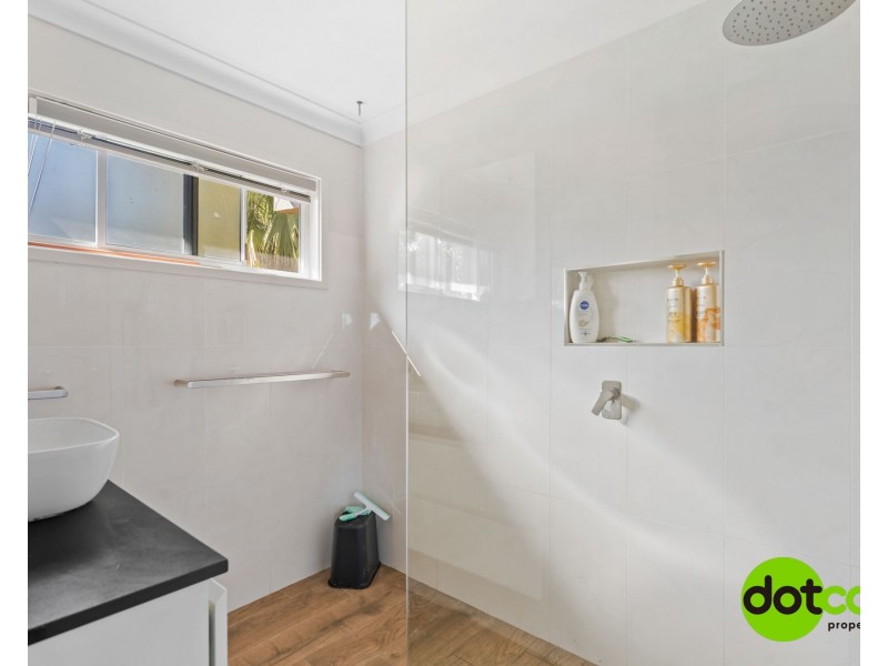 36 Railway Street, Wyee Point NSW 2259