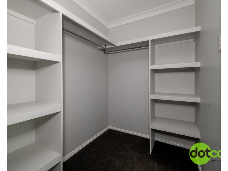 27 Hindmarsh Esplanade, Dubbo NSW 2830