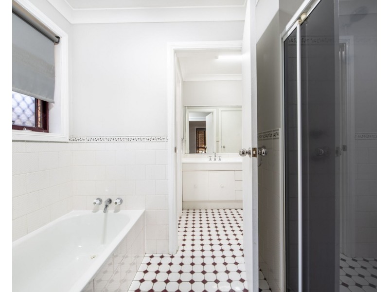 5 Horizon Place, Dubbo NSW 2830