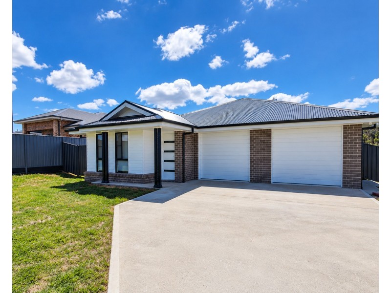 6 Daisy Close, Kootingal NSW 2352