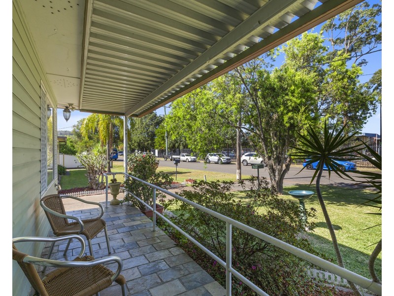 73 Fourth Street, Boolaroo NSW 2284