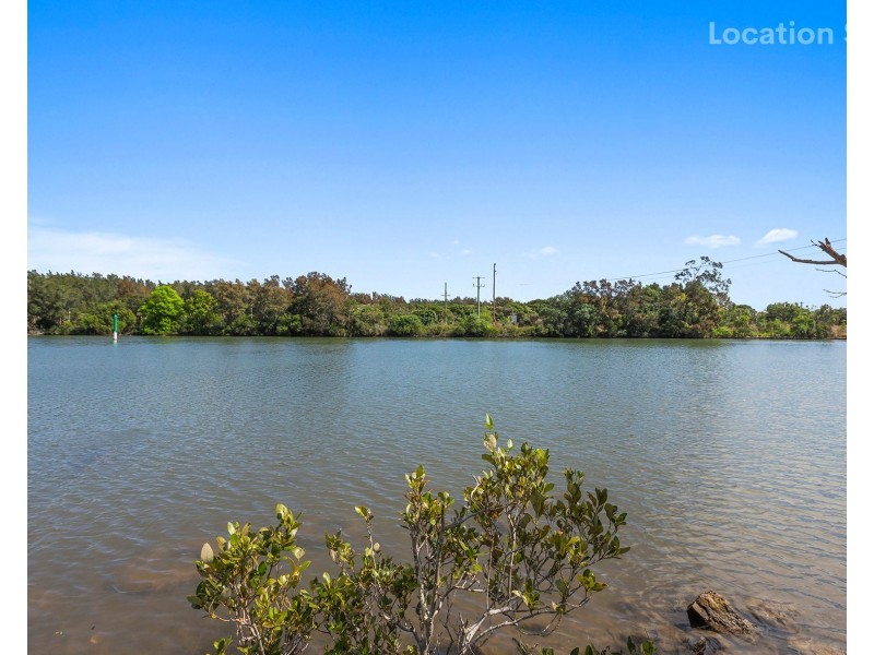 73 Fourth Street, Boolaroo NSW 2284