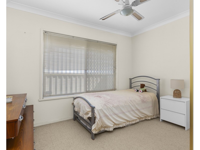 73 Fourth Street, Boolaroo NSW 2284