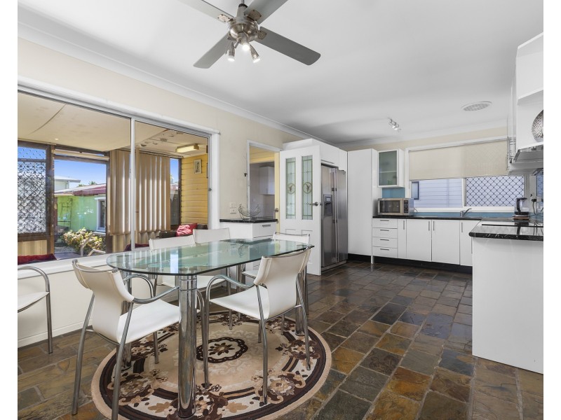 73 Fourth Street, Boolaroo NSW 2284