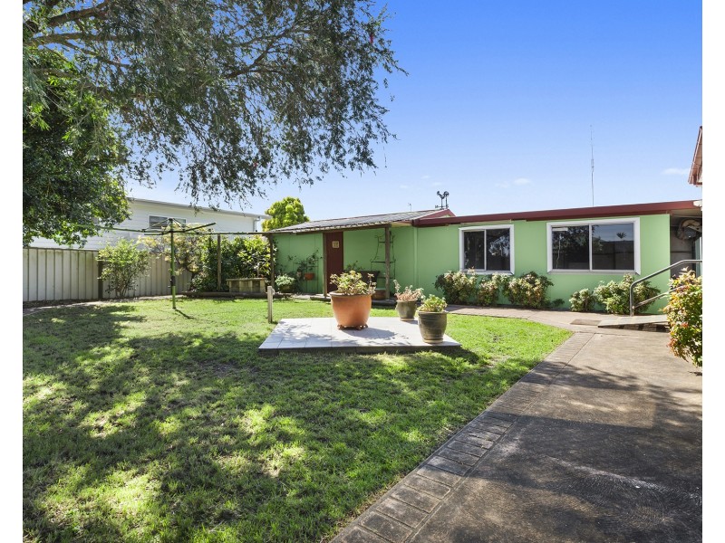 73 Fourth Street, Boolaroo NSW 2284