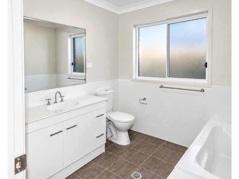 6 Darlaston Avenue, Thornton NSW 2322