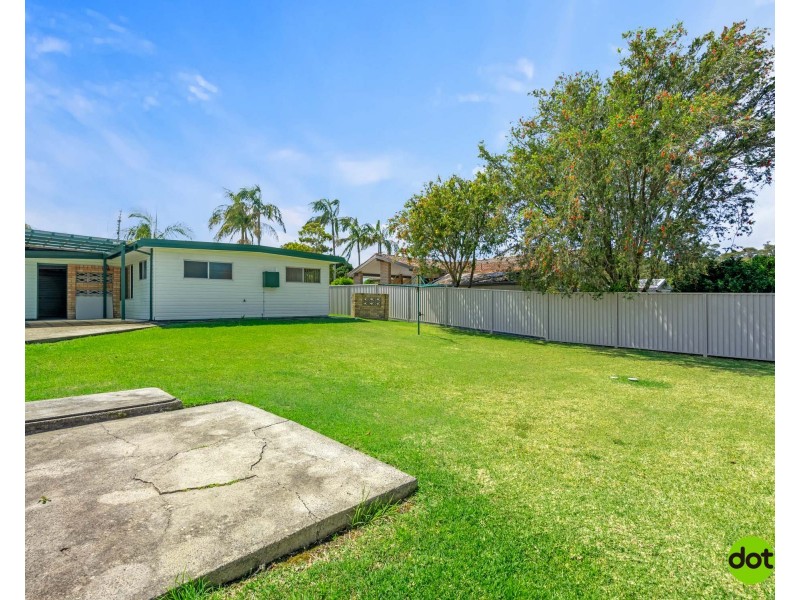 53 Seventh Avenue, Toukley NSW 2263
