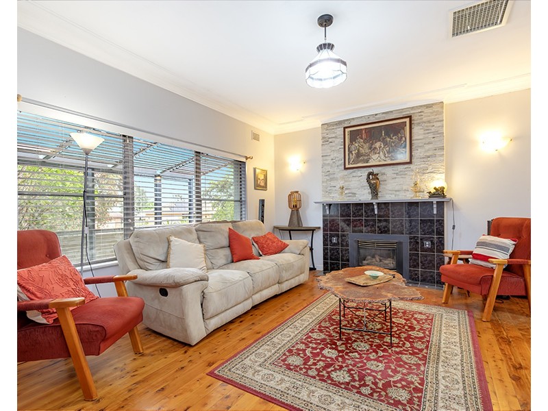 44 Edward Street, Tamworth NSW 2340
