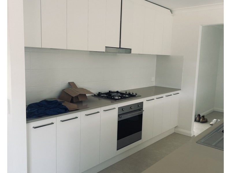 28 Lewis Crescent, Finley NSW 2713