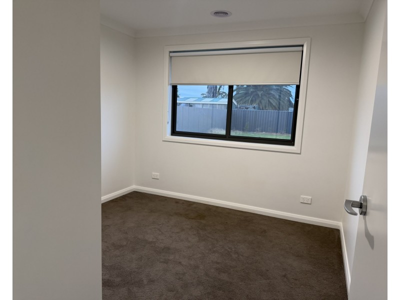 28 Lewis Crescent, Finley NSW 2713