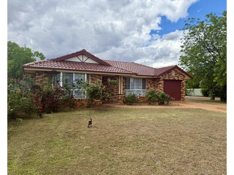 5 Eumung Street, Dubbo NSW 2830