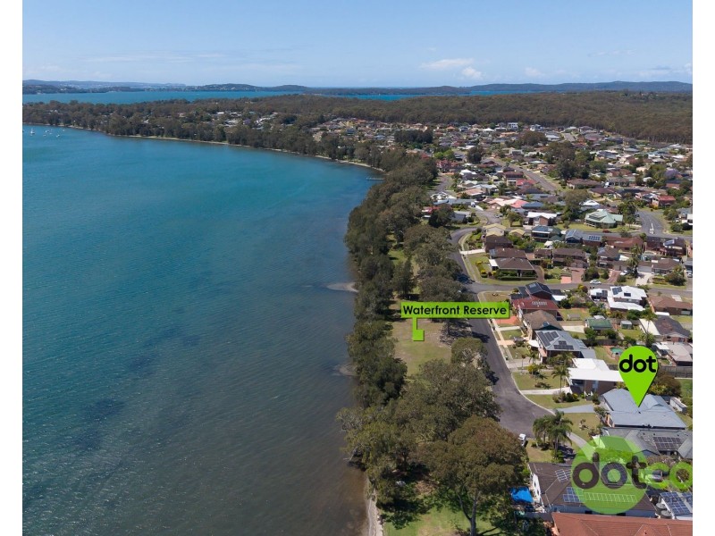 19 Lakeside Close, Bonnells Bay NSW 2264