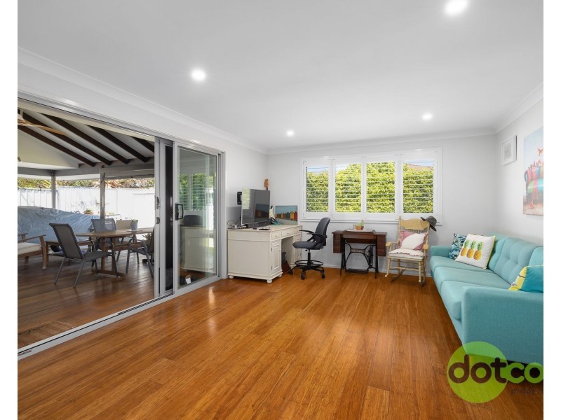 19 Lakeside Close, Bonnells Bay NSW 2264