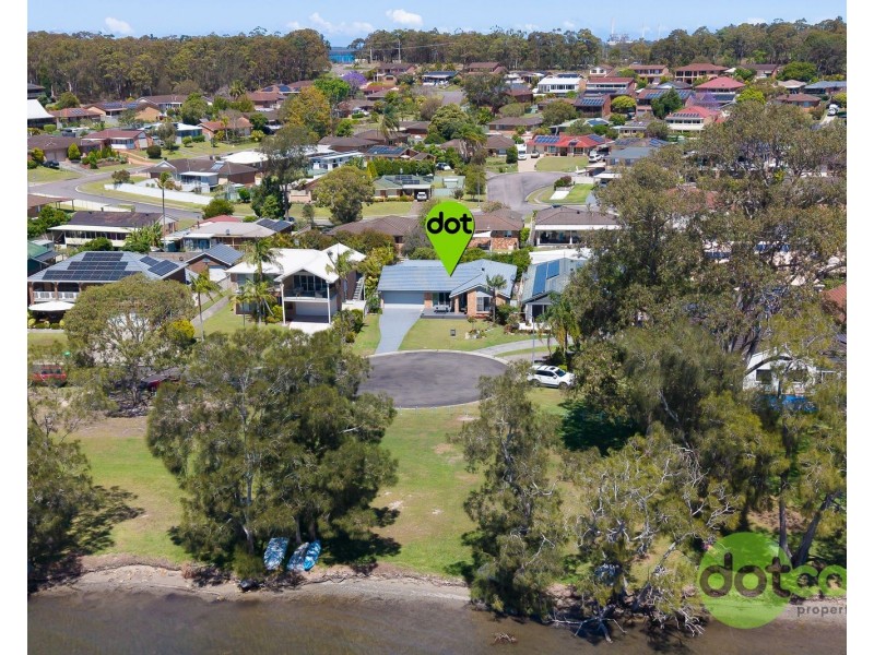 19 Lakeside Close, Bonnells Bay NSW 2264