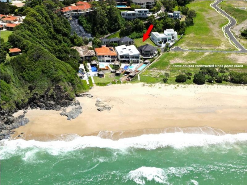 7 Beachfront Close, Sapphire Beach NSW 2450