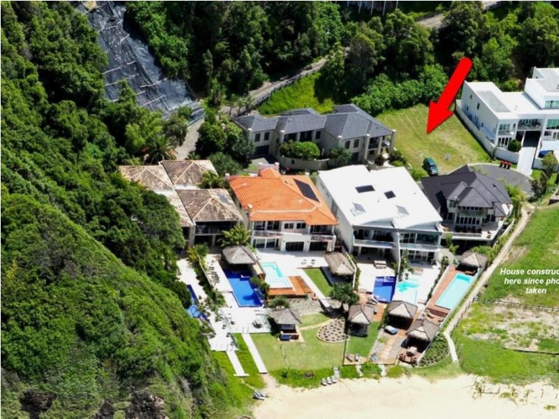 7 Beachfront Close, Sapphire Beach NSW 2450