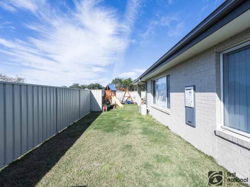 3 Somervale Road, Sandy Beach NSW 2456