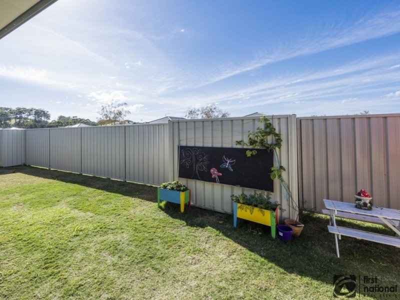 3 Somervale Road, Sandy Beach NSW 2456