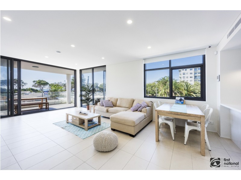 2/87 Ocean Parade, Coffs Harbour NSW 2450