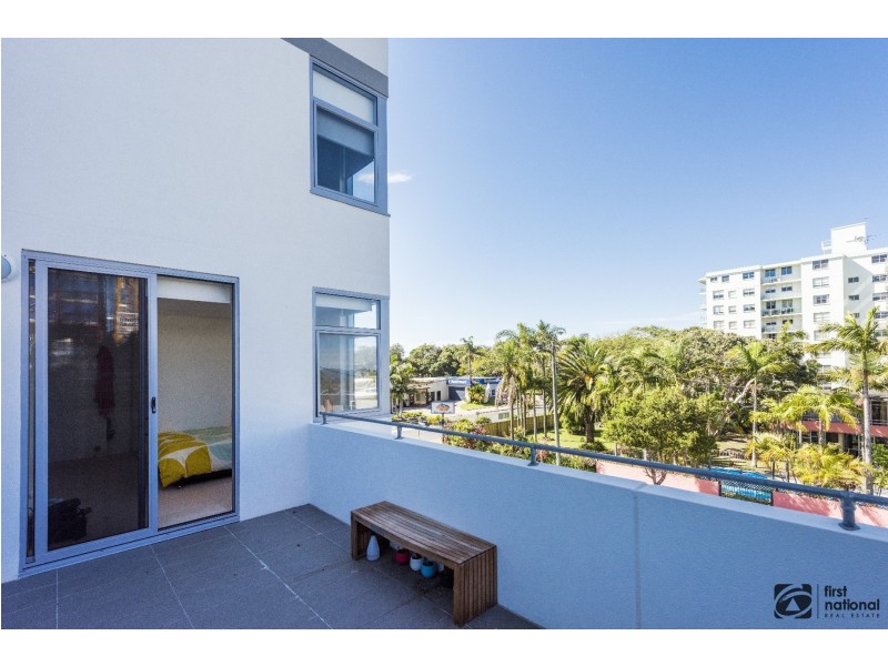 2/87 Ocean Parade, Coffs Harbour NSW 2450